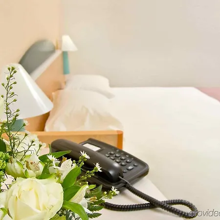 Ibis Hauptbahnhof 2*